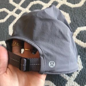 Lululemon hat